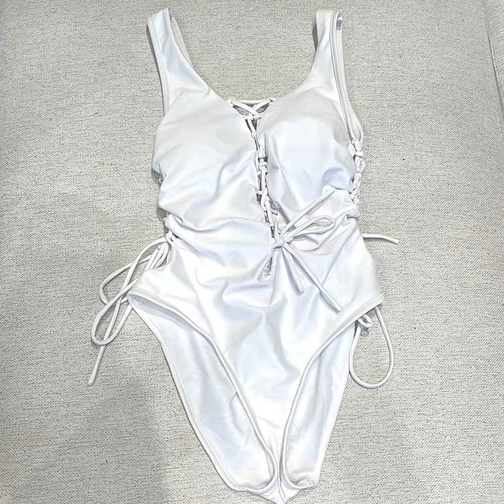 White One Piece Swimsuit Adjustable Tie Front Back & Sides - Worn 1x - Like New - Picture 6 of 6